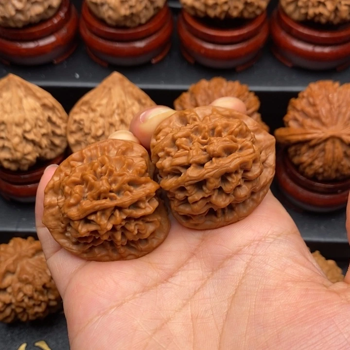 兰***亭把件桃核秦岭文玩核桃秦闷37精配