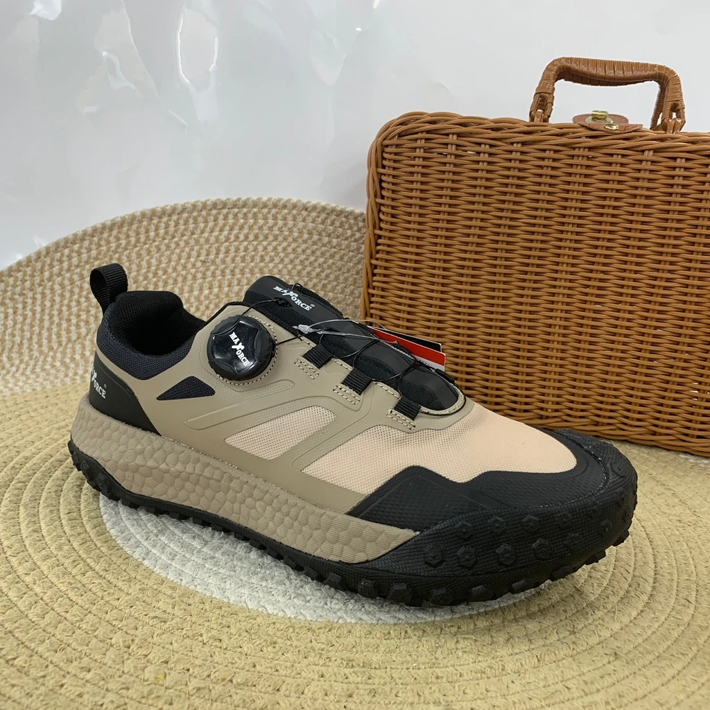 D617（运动码）男鞋 秋冬新款低帮网面旋转扣轻便舒适休闲运动鞋1仓