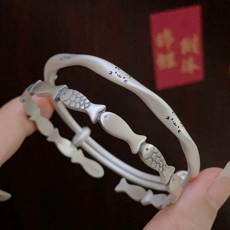 足银手镯 S999足银可爱小鱼手镯女开口可调磨砂质感B191
