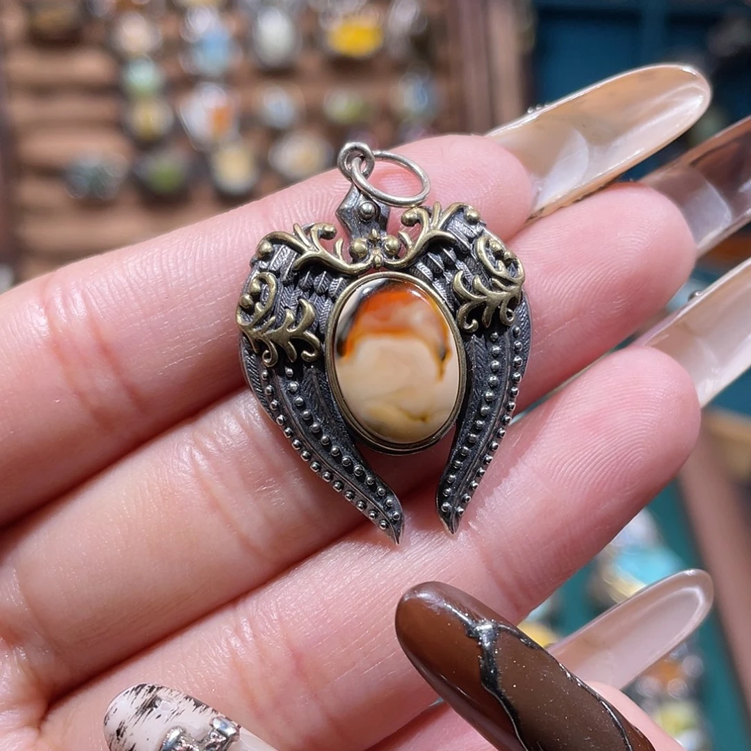 琥珀银S925镶嵌颈饰吊坠