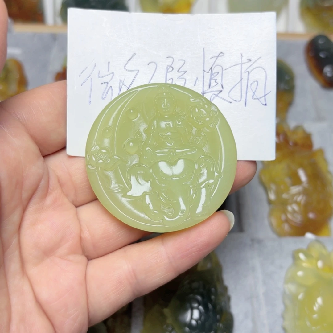 蛇纹石玉未镶嵌吊坠(不含链)
