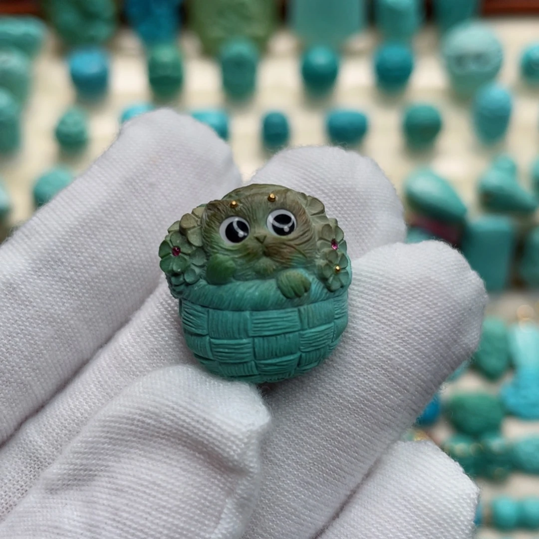 未镶嵌绿松石珠宝奇石