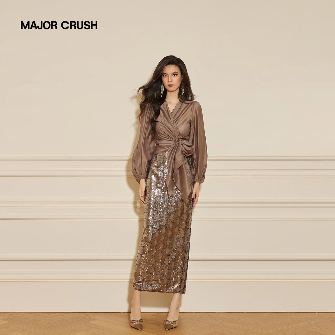 MAJOR CRUSH早秋璀璨流光浪漫风情气质长袖设计师优雅套裙73949