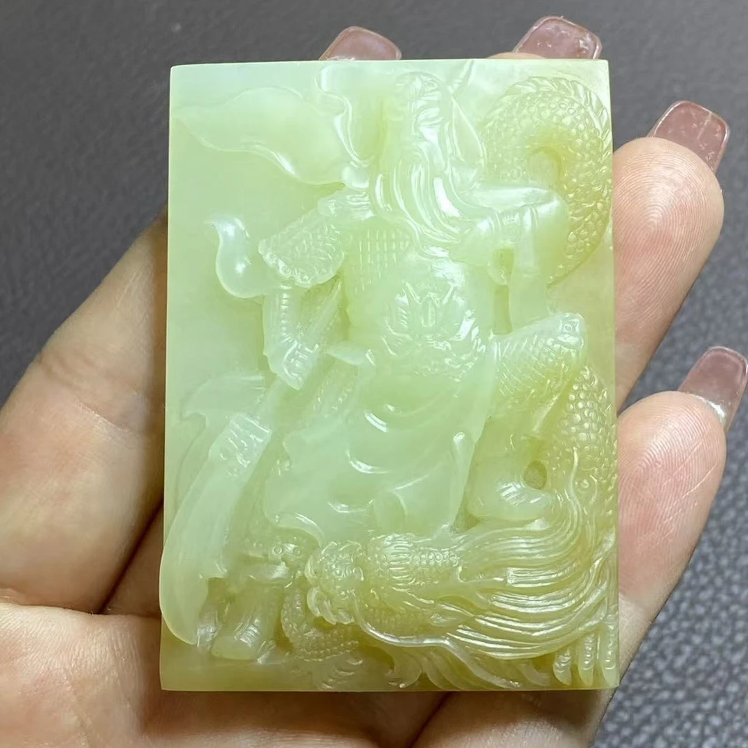岫岩老玉关公牌子非常大气