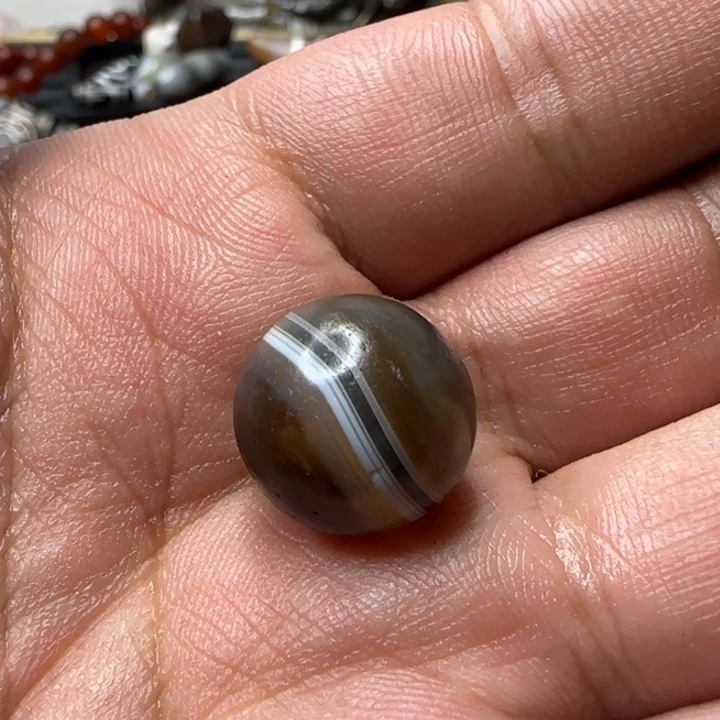 l***7玛瑙/玉髓未镶嵌颈饰