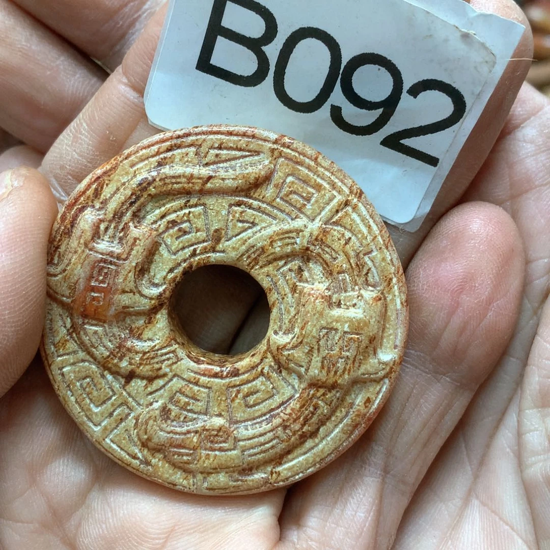 未镶嵌和田玉挂件