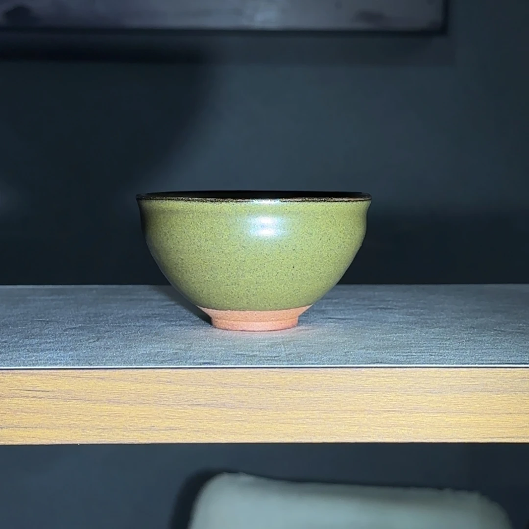 茶盏行云一档作品的