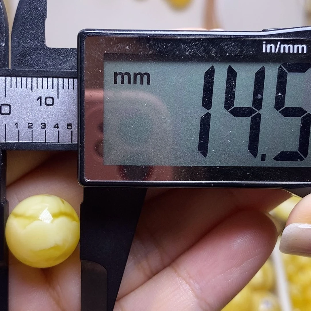 裸石琥珀未镶嵌蜜蜡圆珠