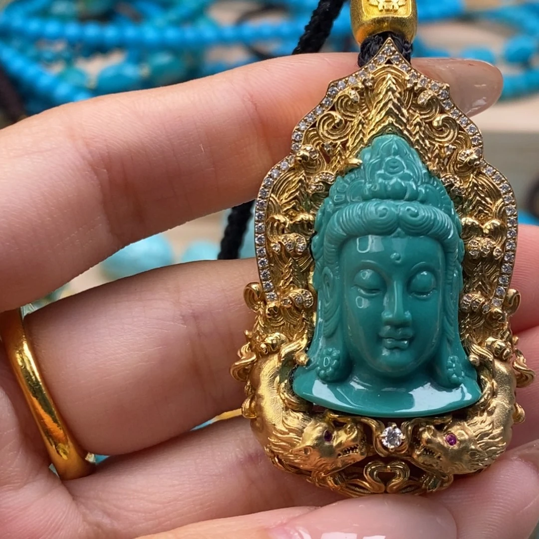 18K金镶嵌绿松石挂件阿***蝠