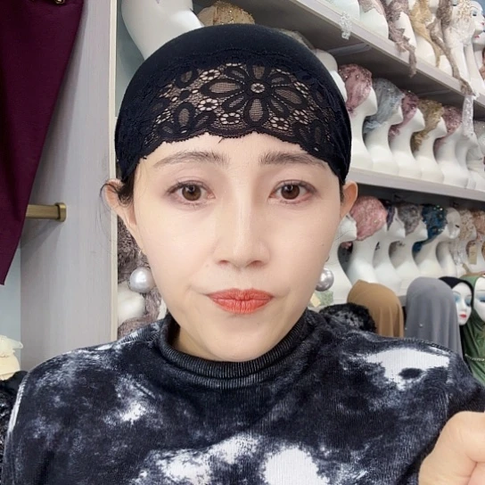 人造彩棉黑色蕾丝打底帽新款