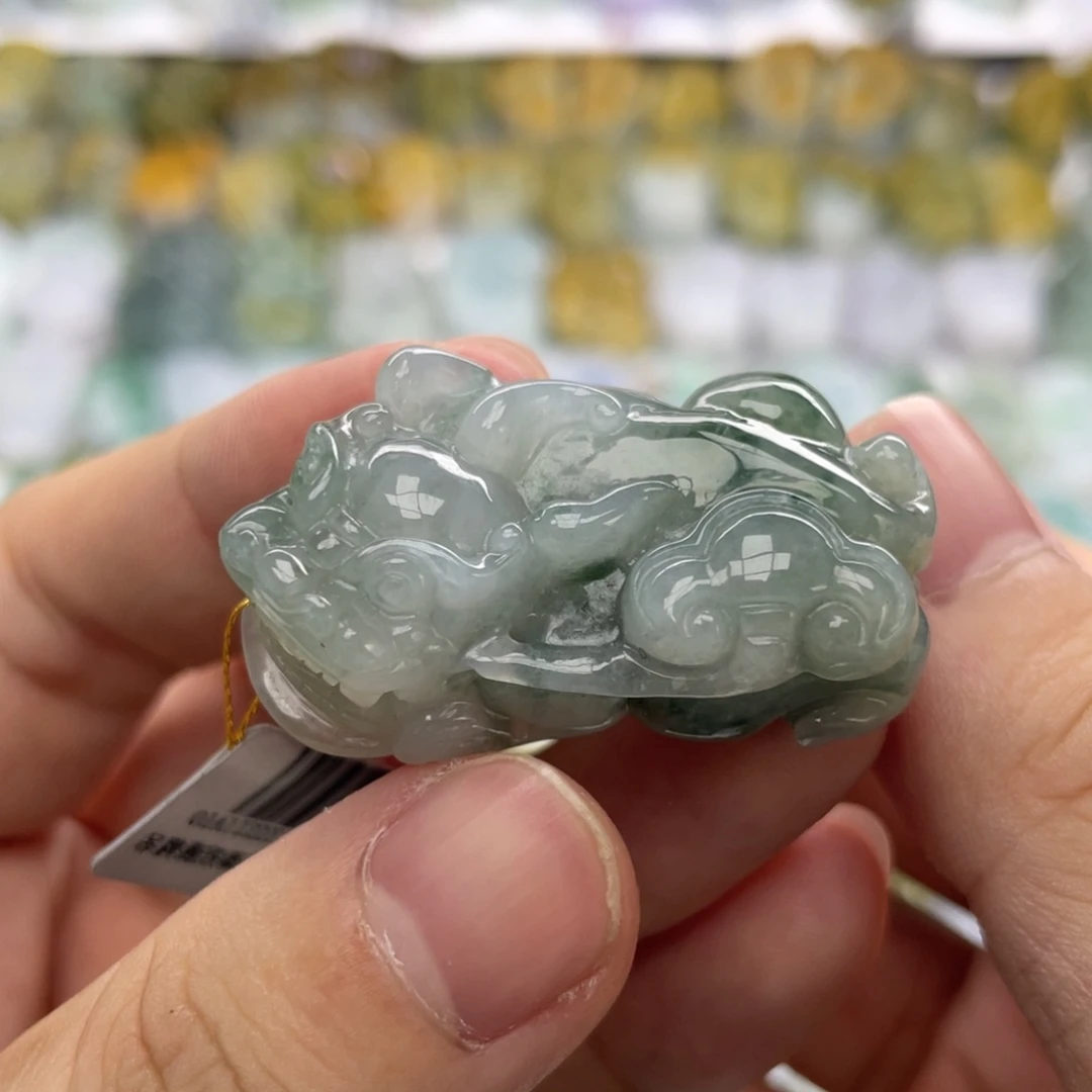 翡翠未镶嵌颈饰貔貅4