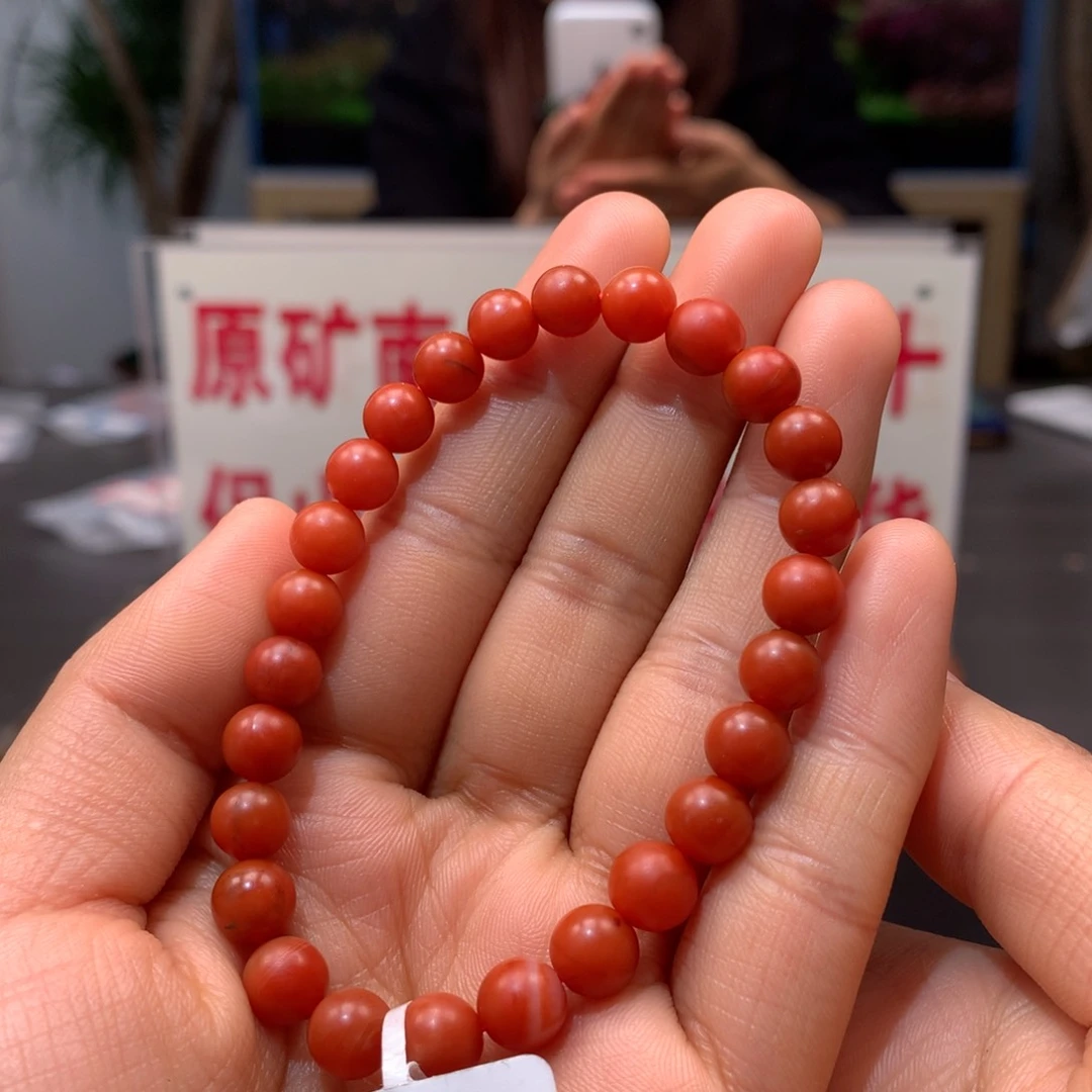 南红玛瑙7mm柔光柿子红单圈手串未镶嵌