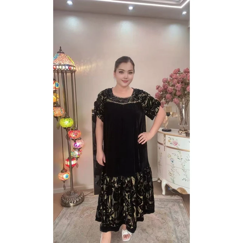 连衣裙轻奢女士时尚设计师圆领