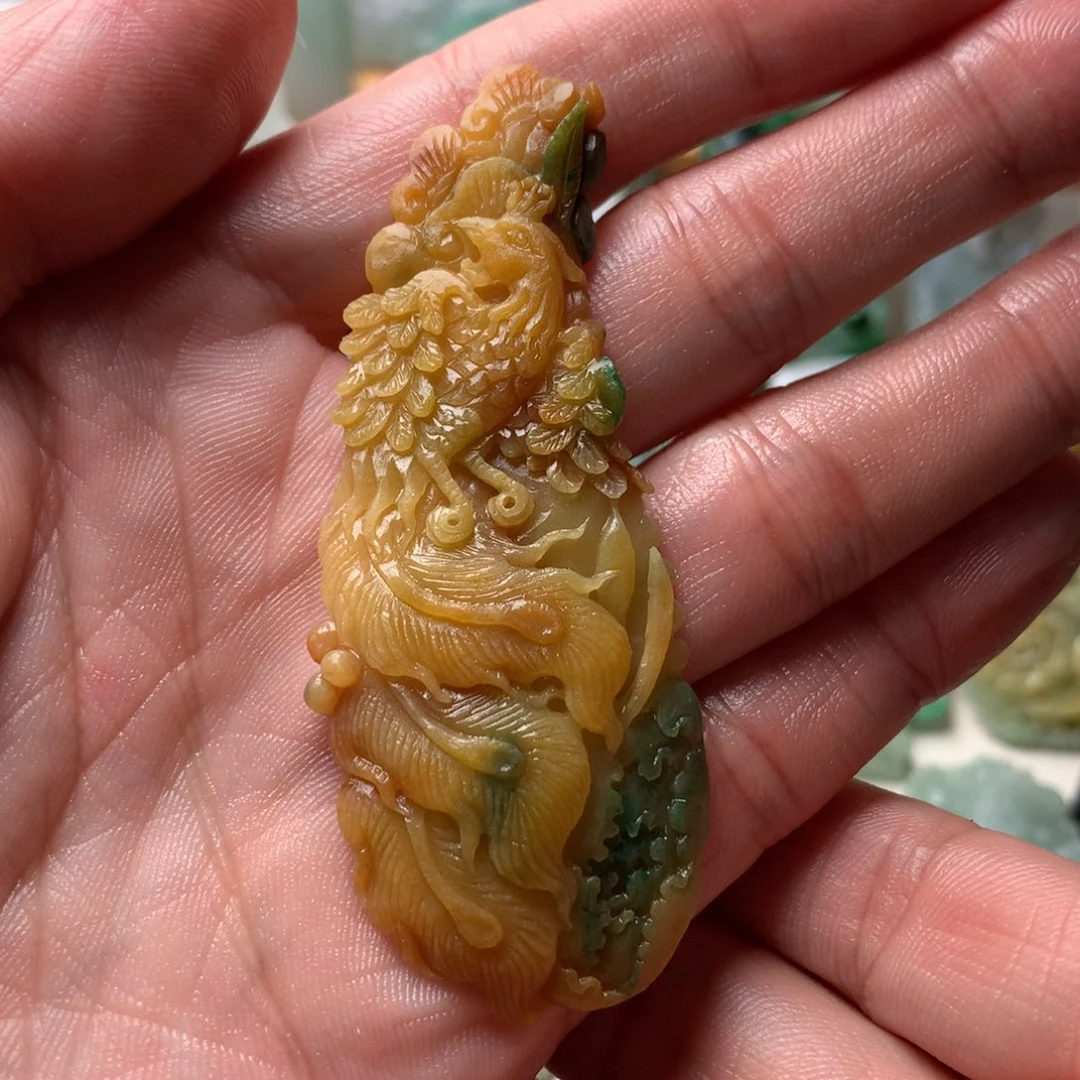定制翡翠未镶嵌凤凰