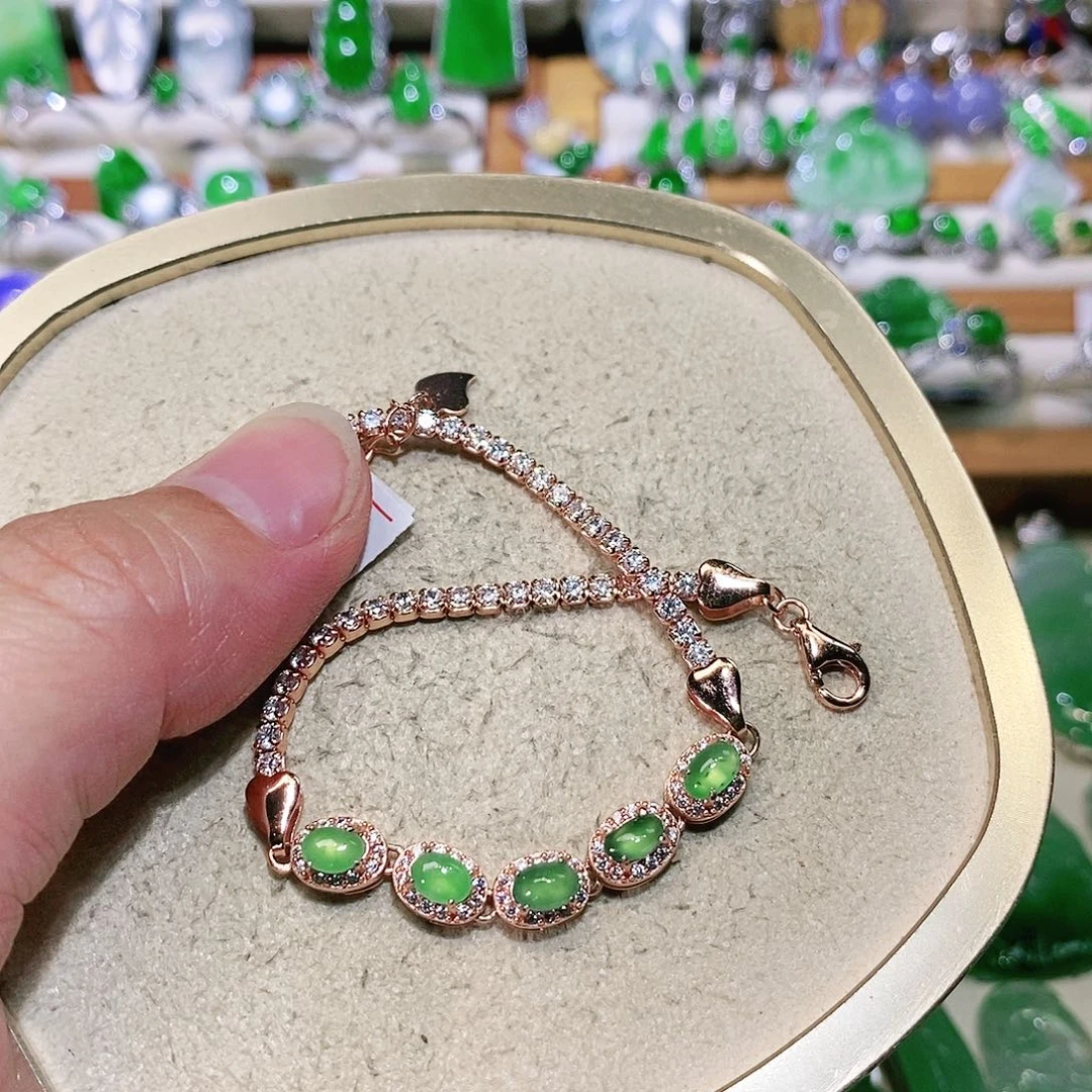 【闪购商品】翡翠挂件未镶嵌裸石