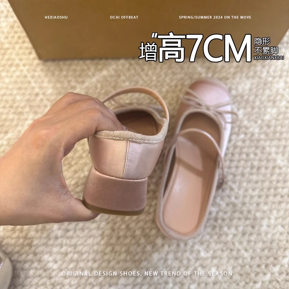 国潮小个子内外增高7CM粗跟包头凉拖女2025新款蝴蝶结一字带单鞋