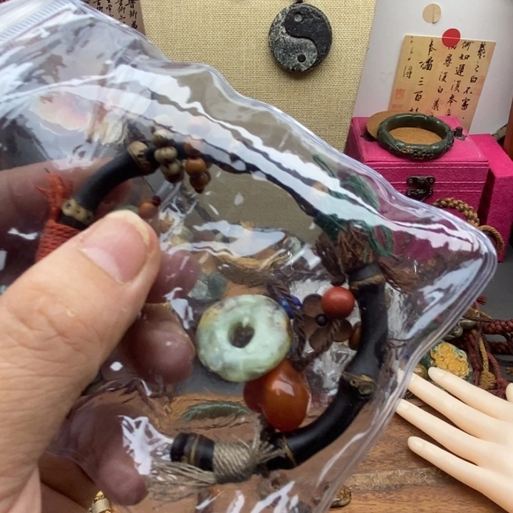 未镶嵌岫岩河磨玉（透闪石质玉）挂件拓*