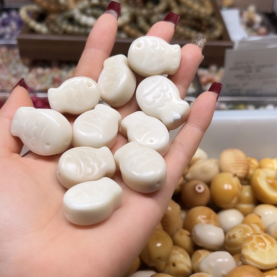 手串菩提根/象牙果瑕疵白鱼牌10颗有裂