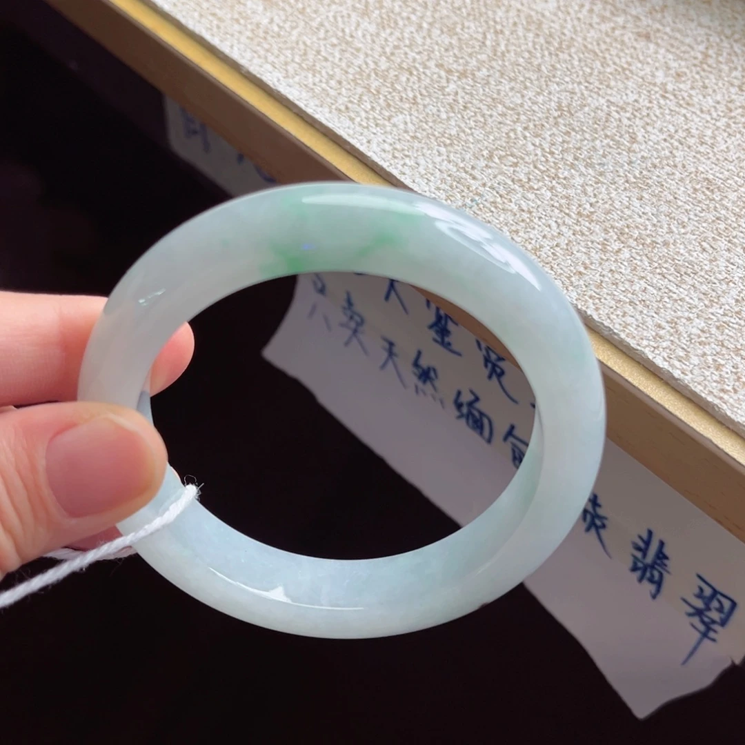 翡翠未镶嵌手镯手镯