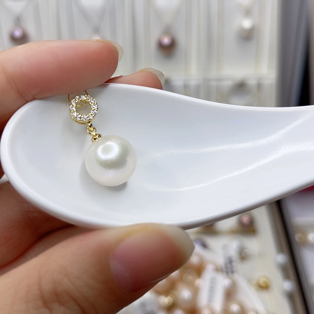 淡水珍珠未镶嵌吊坠(赠链)