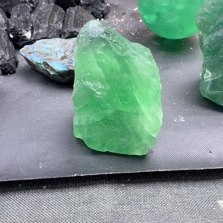 水晶珠宝半成品未镶嵌视**遊