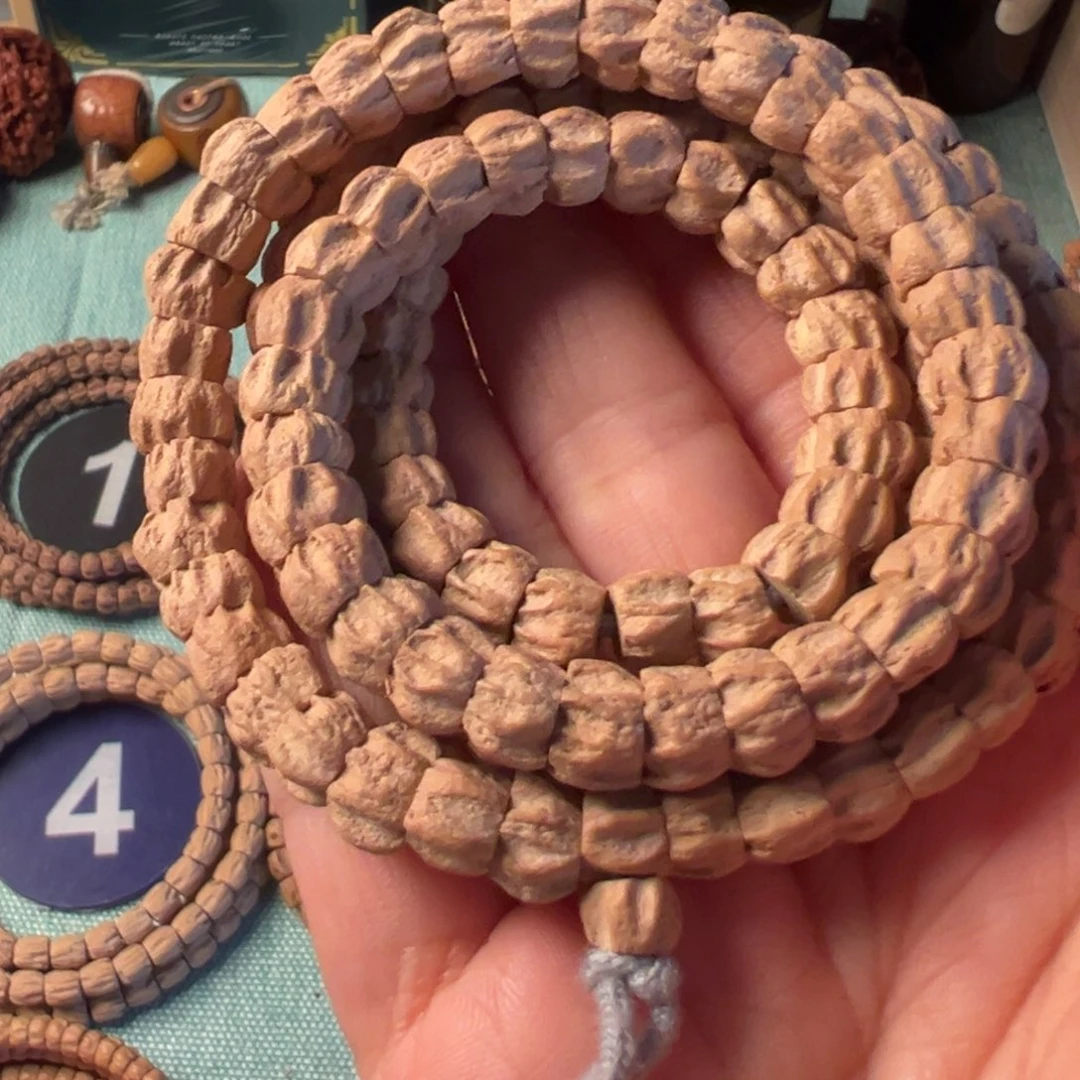 吊坠柏香籽/百香籽J809