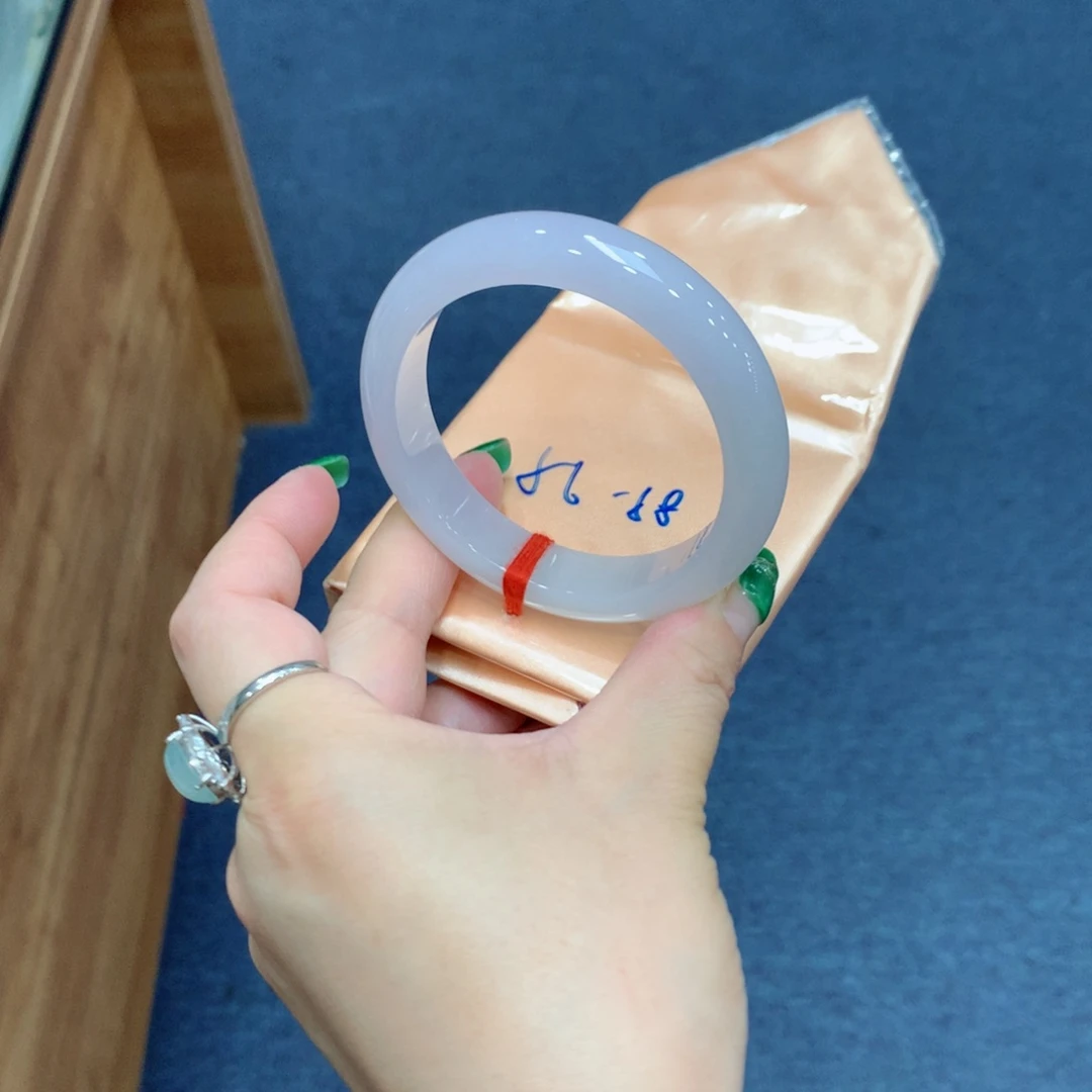 未镶嵌手镯翡翠买断