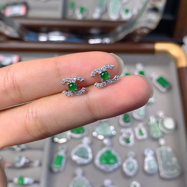 翡翠未镶嵌耳饰耳钉