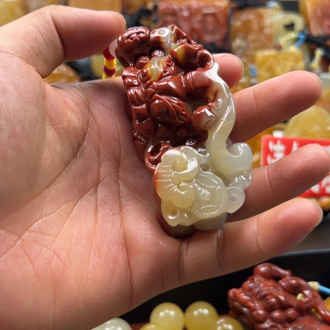 石英质玉（黄龙玉）未镶嵌黄龙玉