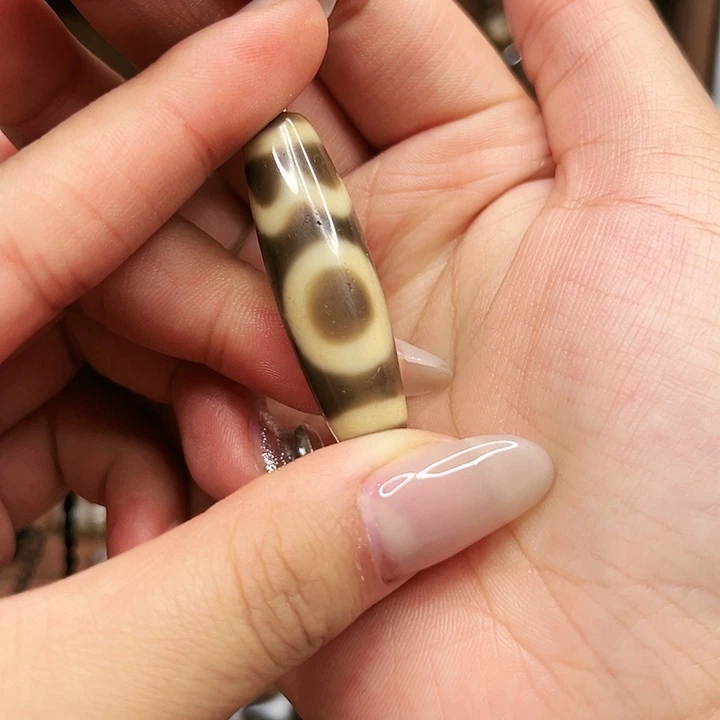 玛瑙/玉髓颈饰未镶嵌无*