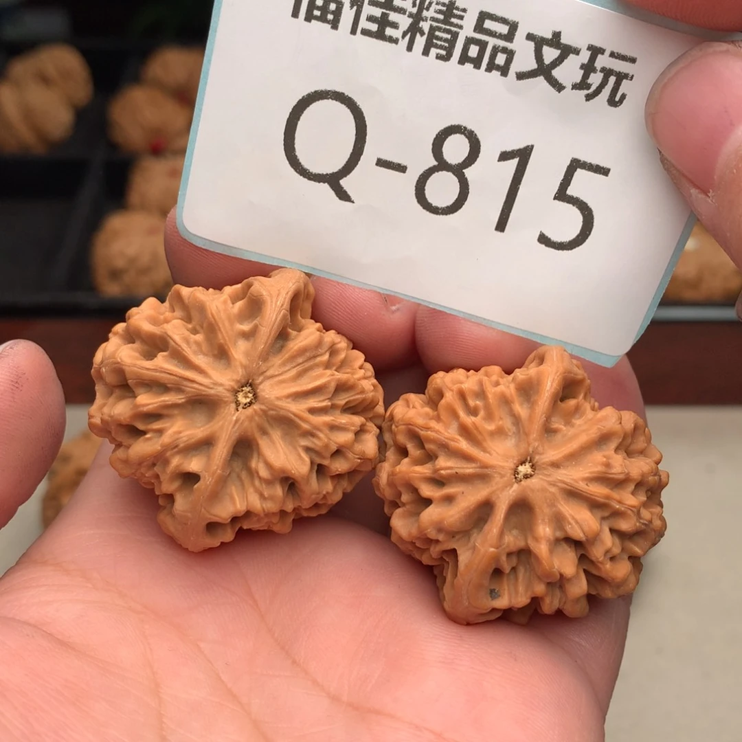 文玩核桃把件秋**?38秦闷………