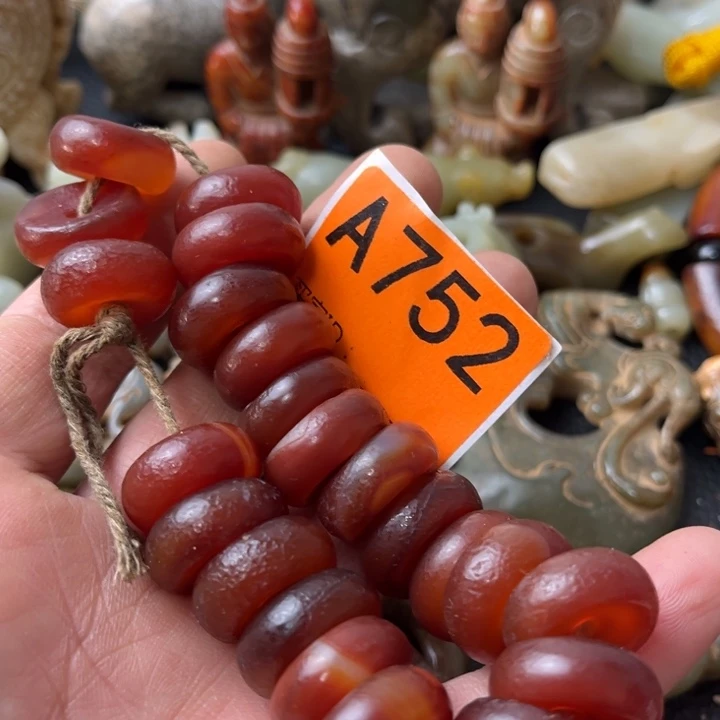 玛瑙/玉髓颈饰合金