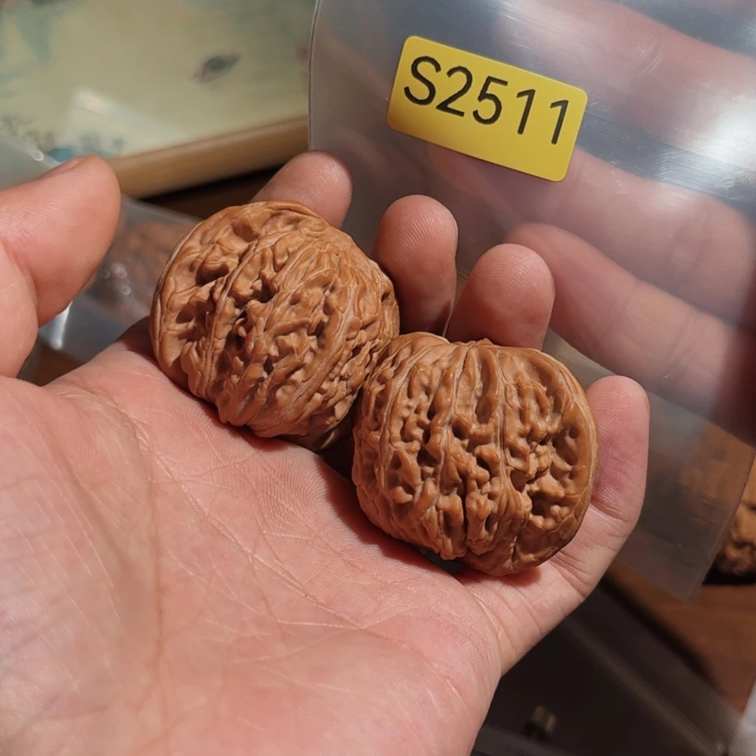 文玩核桃把件运**康汉高楼