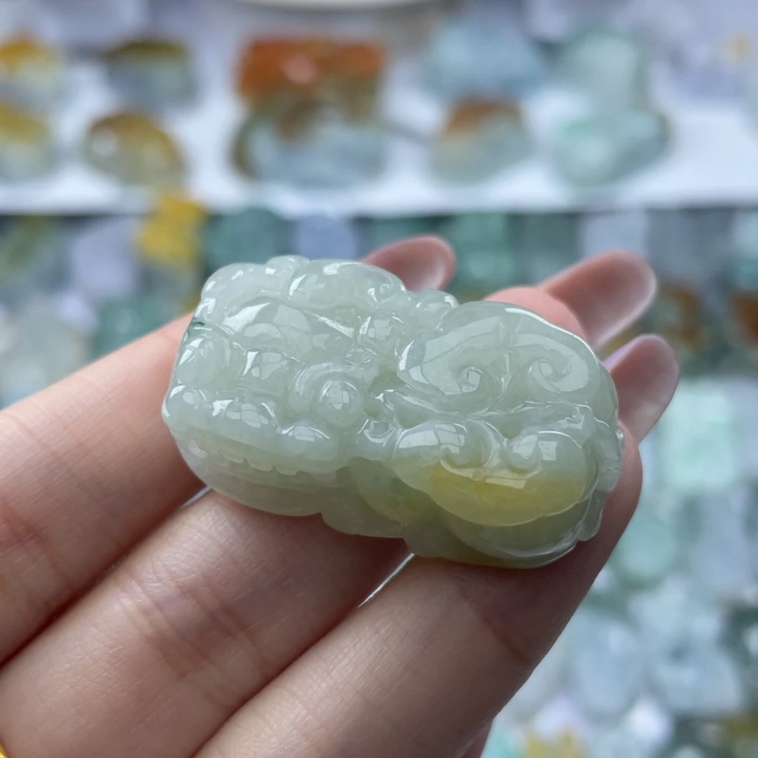 颈饰未镶嵌翡翠貔貅16