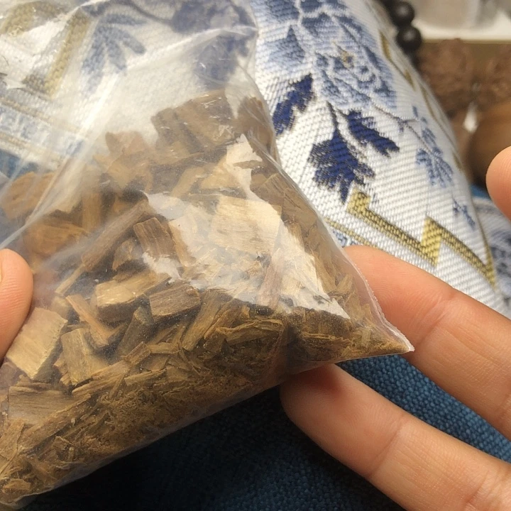 檀香木手串/手链老山檀香1斤碎料