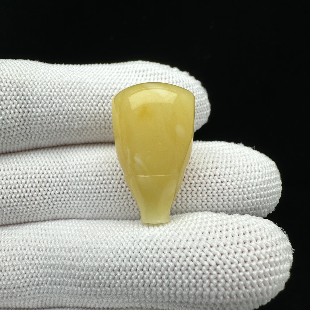 Z1837天然原矿蜜蜡 蜜蜡三通 15*25mm 80克价