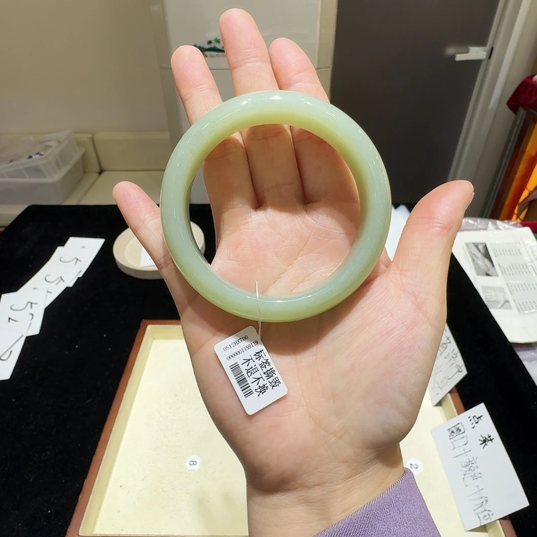 田***瓜和田玉未镶嵌手镯398