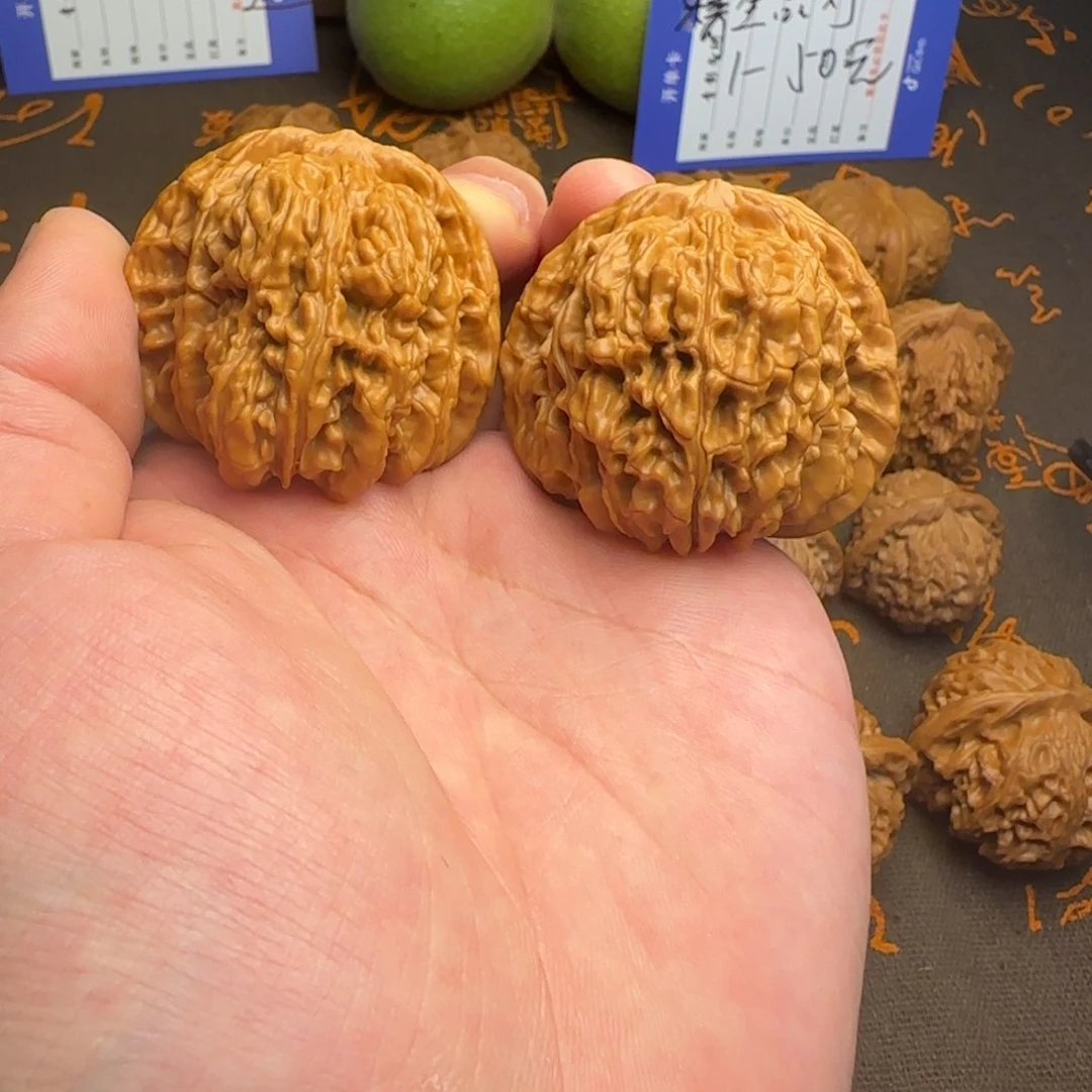 文玩核桃吊坠全品45楼子