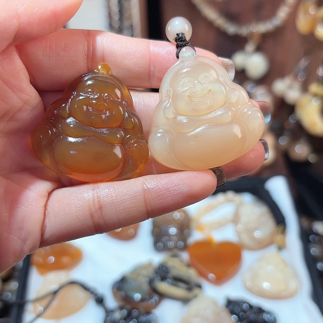 森***叶非金属高贵羊吊坠