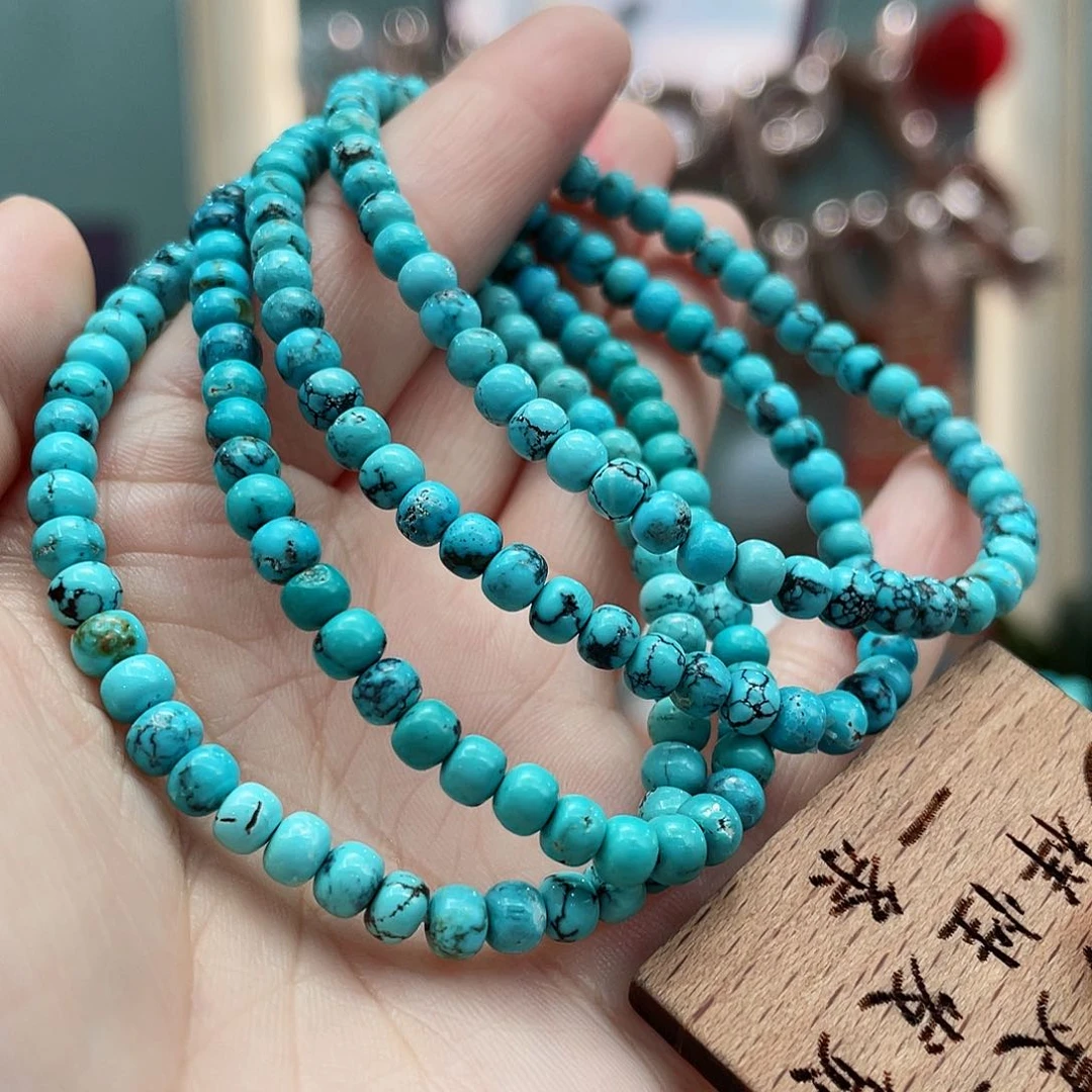 绿松石颈饰未镶嵌