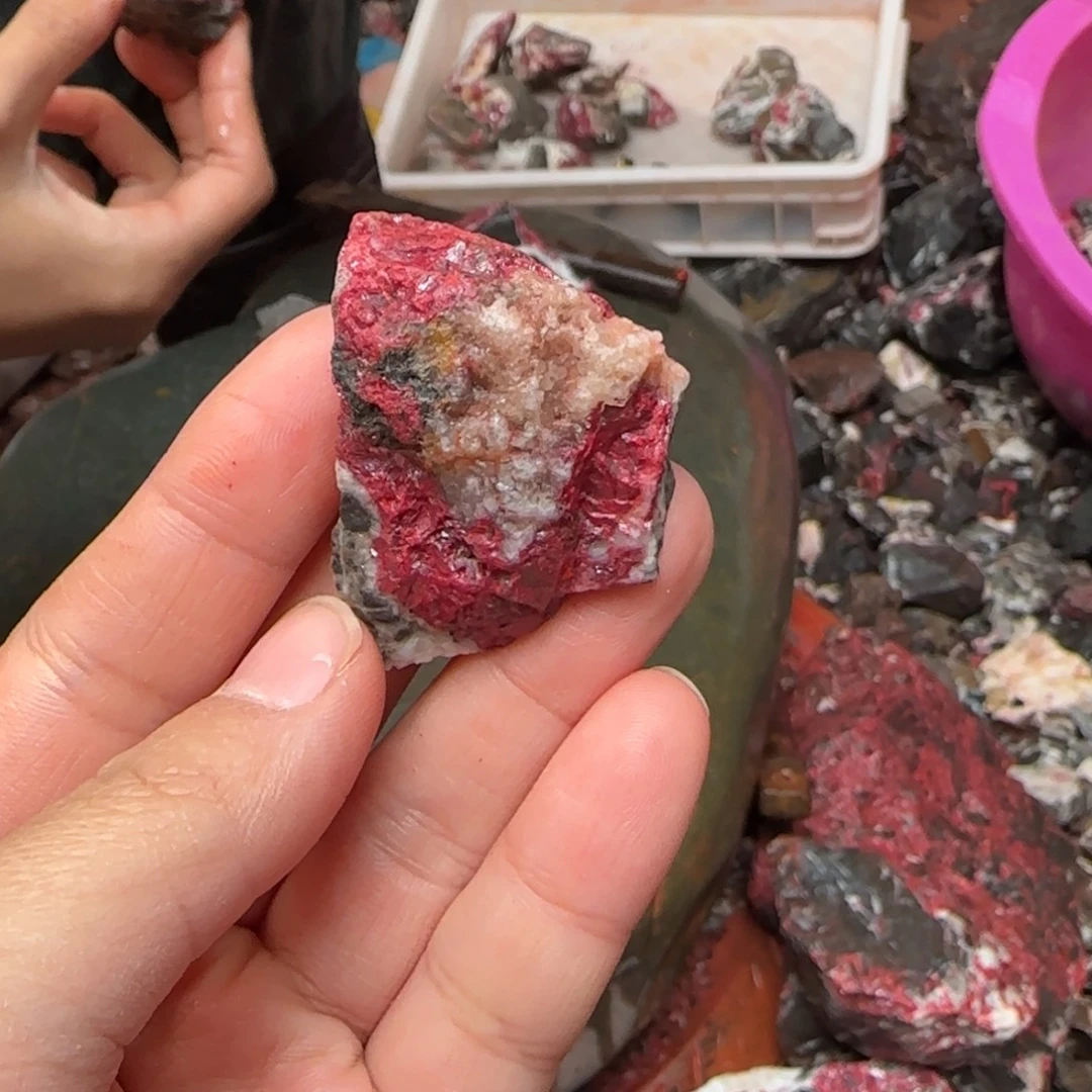 天然辰砂朱砂毛石头19