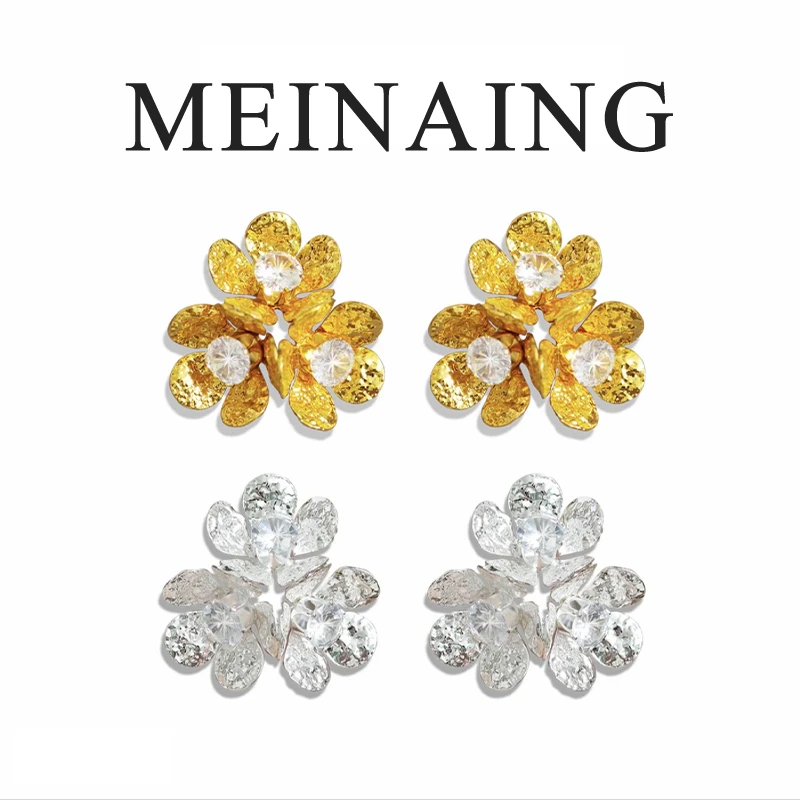 黄铜耳饰 【晶绽繁花】精致时尚金属立体耳钉法式复古金色耳环耳饰