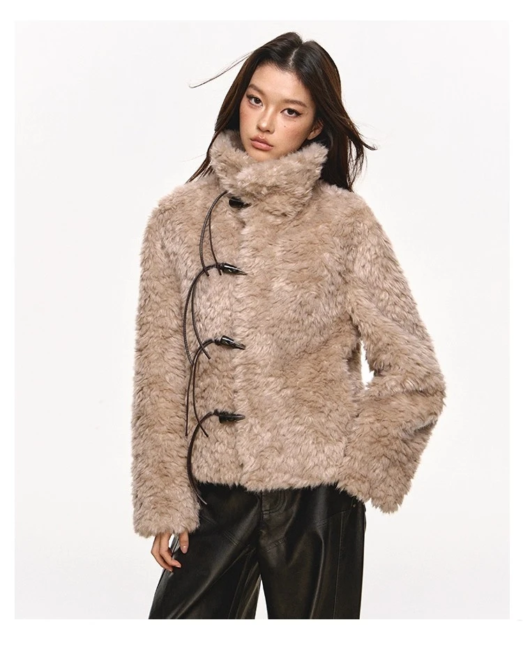 anna aneae牛角扣羊羔毛外套女冬季独特咖色立领短款加厚保暖上衣