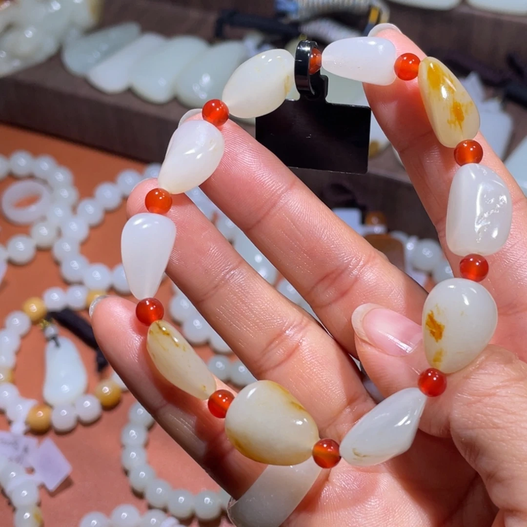 和田玉（白玉）未镶嵌颈饰