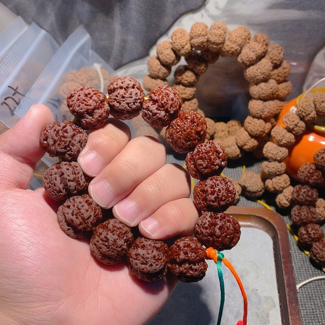 手串金刚菩提莲*生蜂王