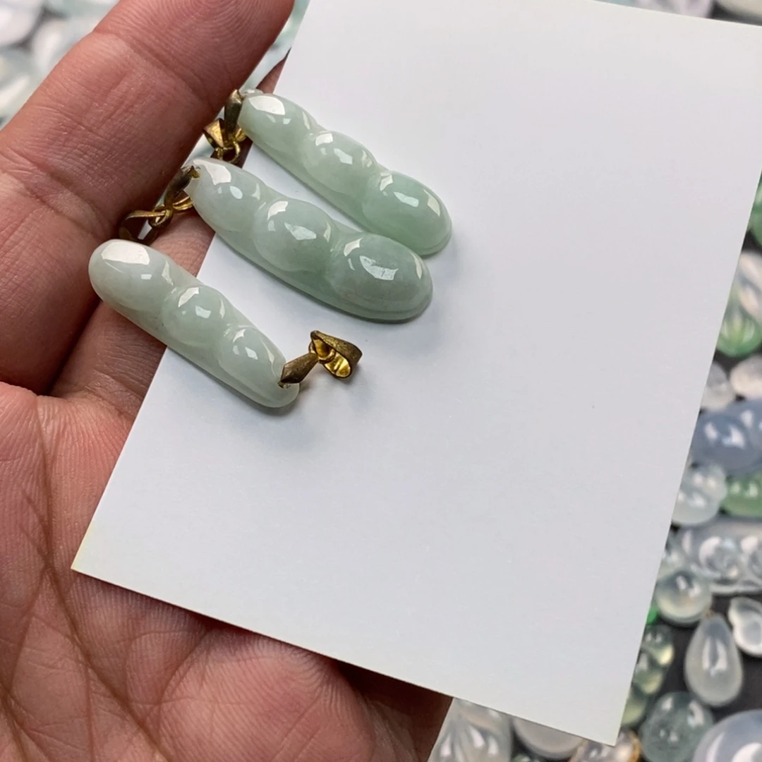 翡翠未镶嵌颈饰天然