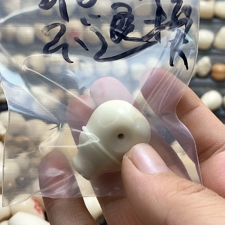 打***佬菩提根/象牙果吊坠