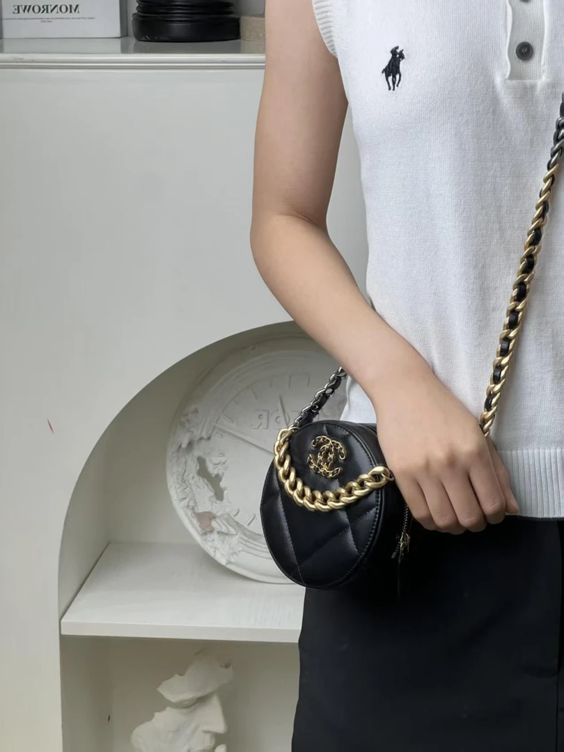99新 Chanel/香奈儿 19bag圆饼黑金包/甄选