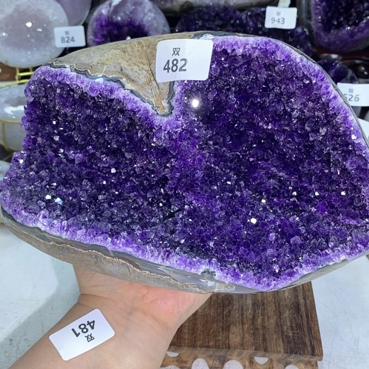 未镶嵌大型摆件（非配饰）水晶