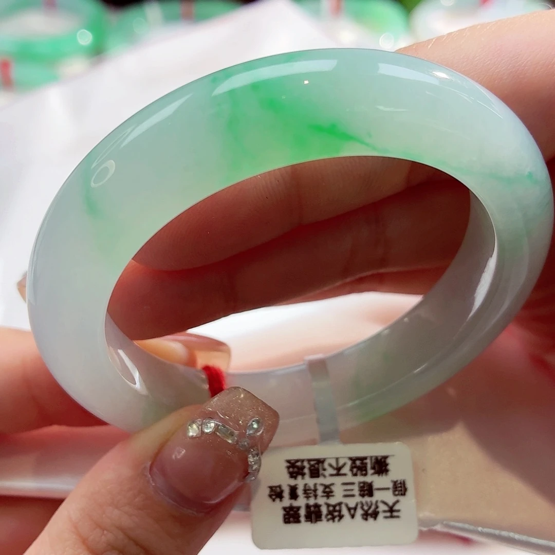 翡翠未镶嵌手镯糯冰起胶白底青飘金丝阳绿88-44